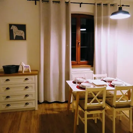 Apartmán Prvosienka - *